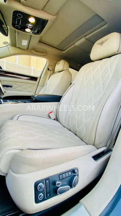Bentley Flying Spur 2016 for Sale in Fujairah Image-12