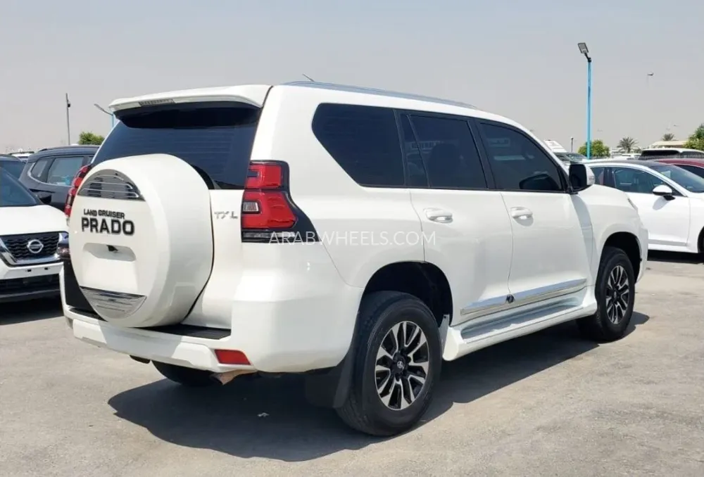 تويوتا لاند كروزر برادو 2019 for Sale in دبي Image-18