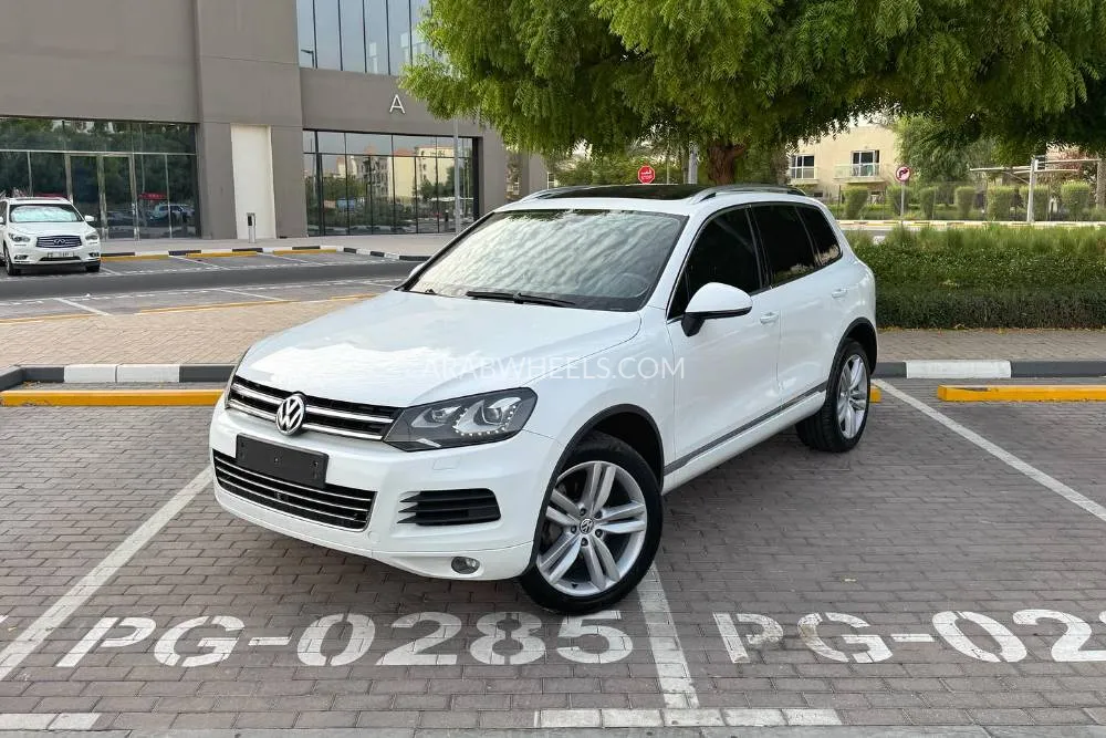 Volkswagen Touareg 2015 for Sale in Dubai Image-3