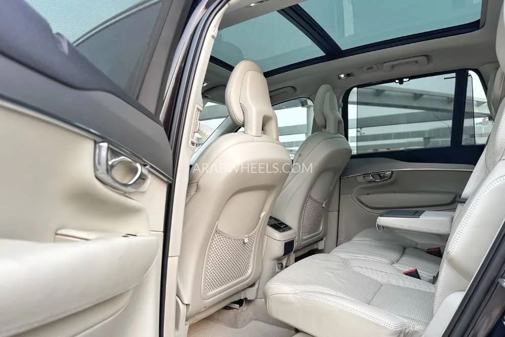 Volvo XC90 2016 for Sale in Dubai Image-10