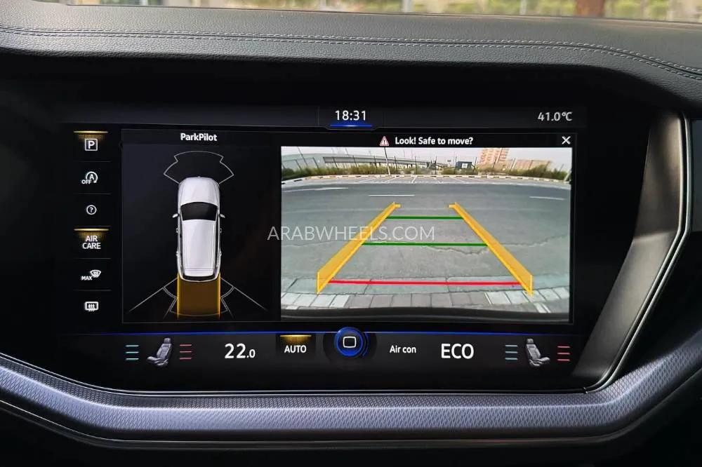 Volkswagen Touareg 2023 for Sale in Dubai Image-10