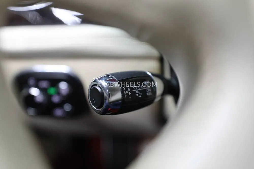 بينتلي مولسان 2013 for Sale in الشارقة Image-6