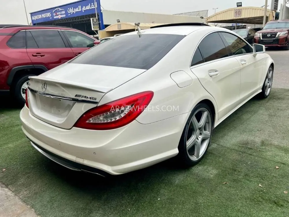 Mercedes Benz CLS Class 2014 for Sale in Ajman Image-19