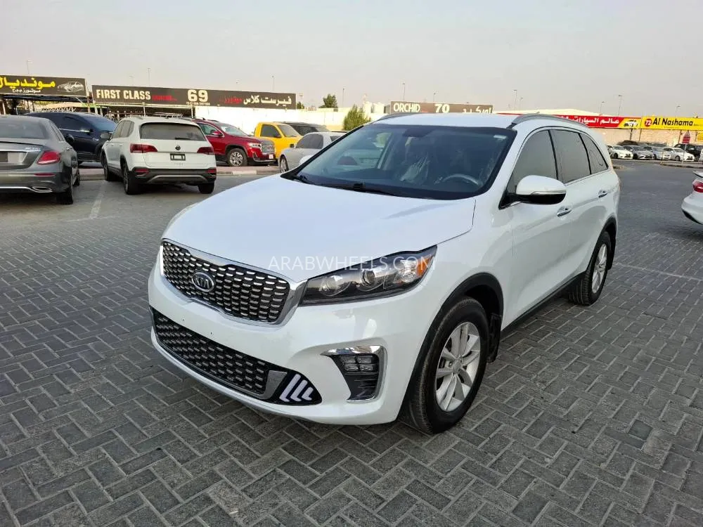 Kia Sorento 2018 for Sale in Ajman Image-7