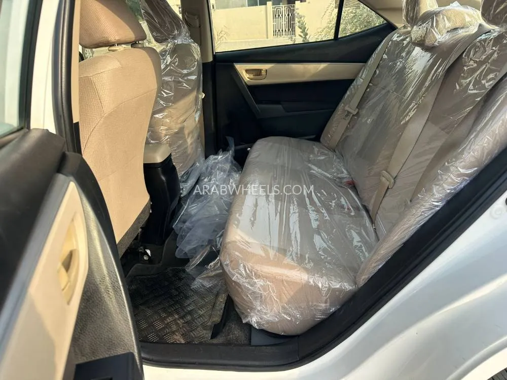 Toyota Corolla 2014 for Sale in Ras Al Khaimah Image-8