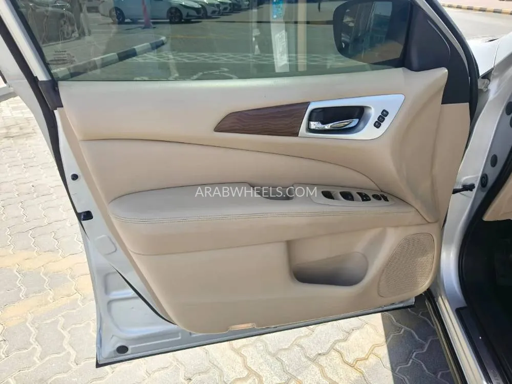 نيسان باثفايندر 2019 for Sale in الشارقة Image-5