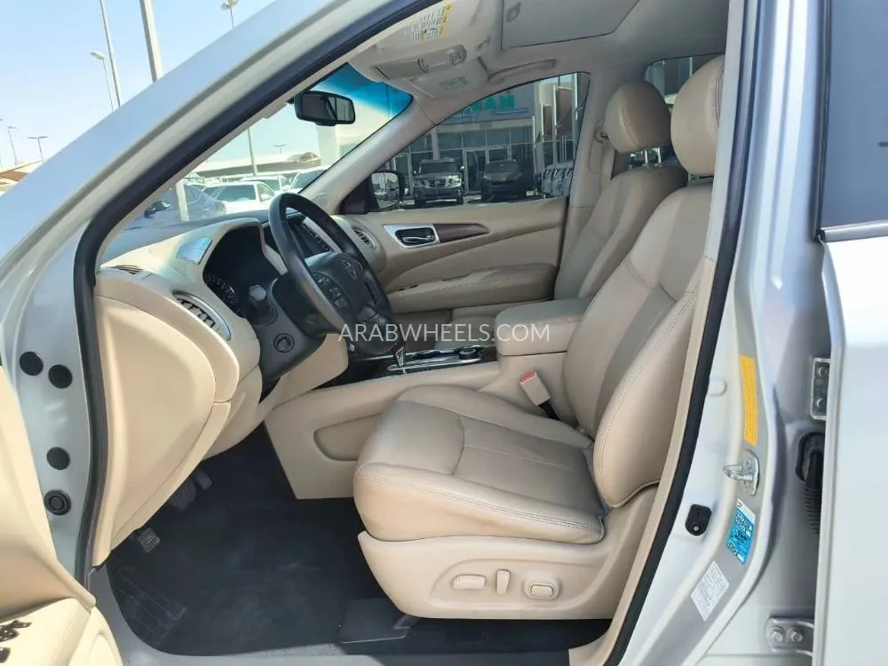 نيسان باثفايندر 2019 for Sale in الشارقة Image-6