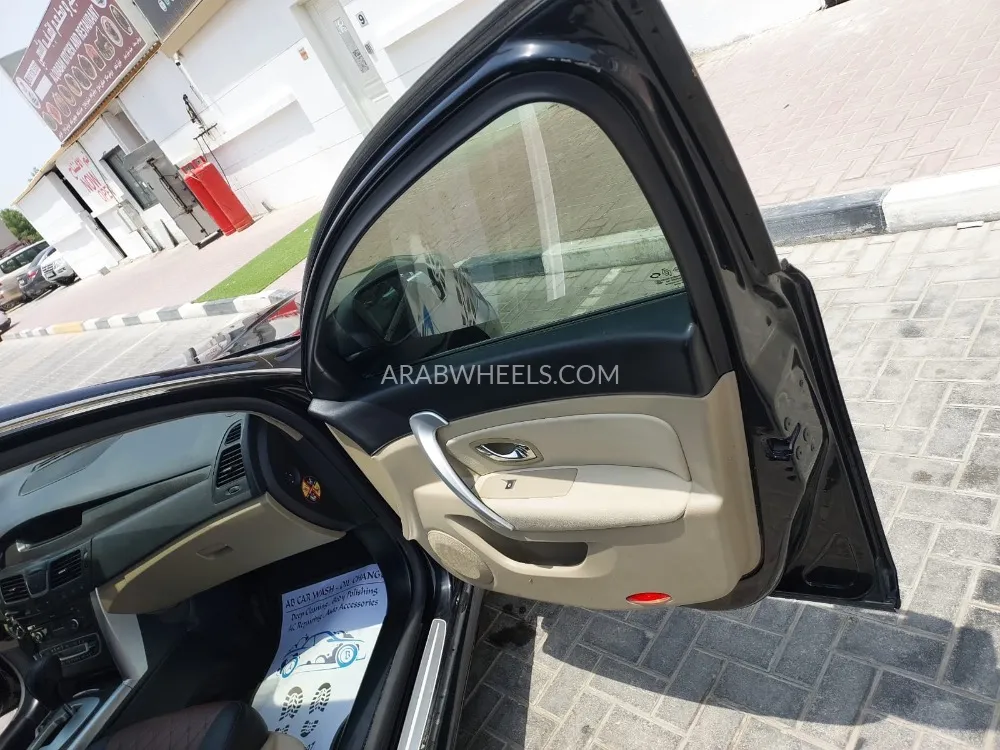 Renault Safrane 2014 for Sale in Ajman Image-8