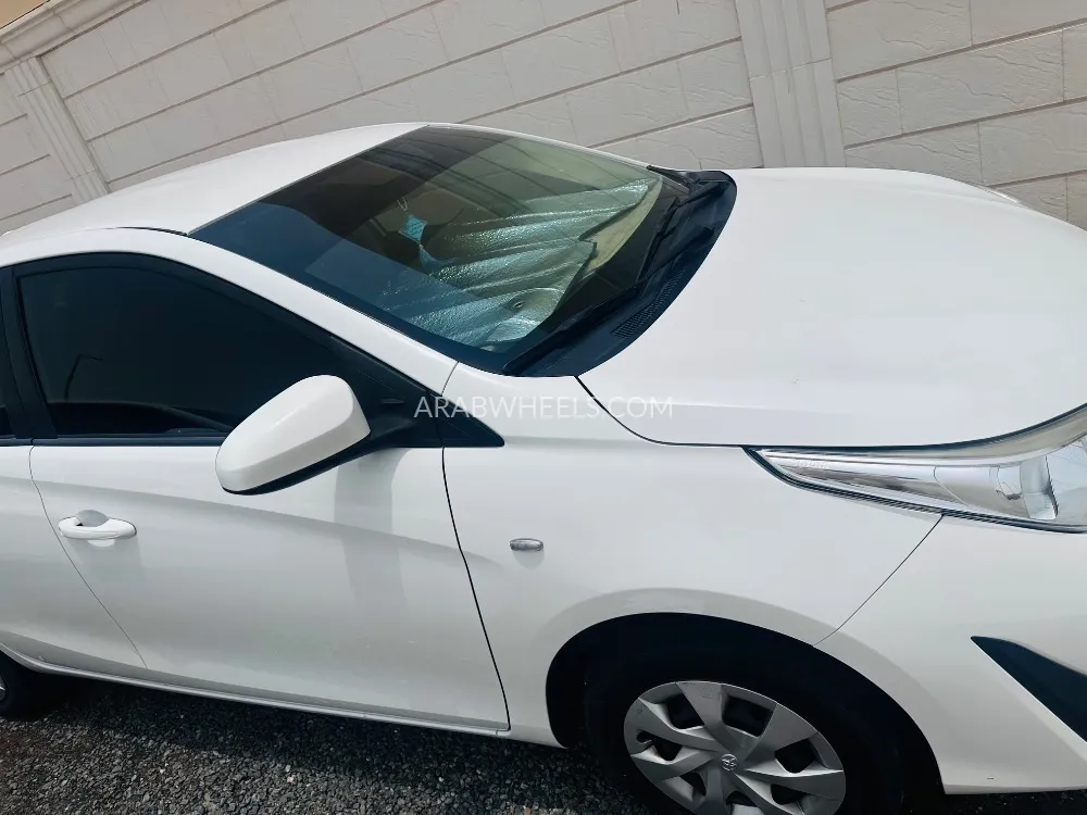 Toyota Yaris 2019 for Sale in Abu Dhabi Image-1