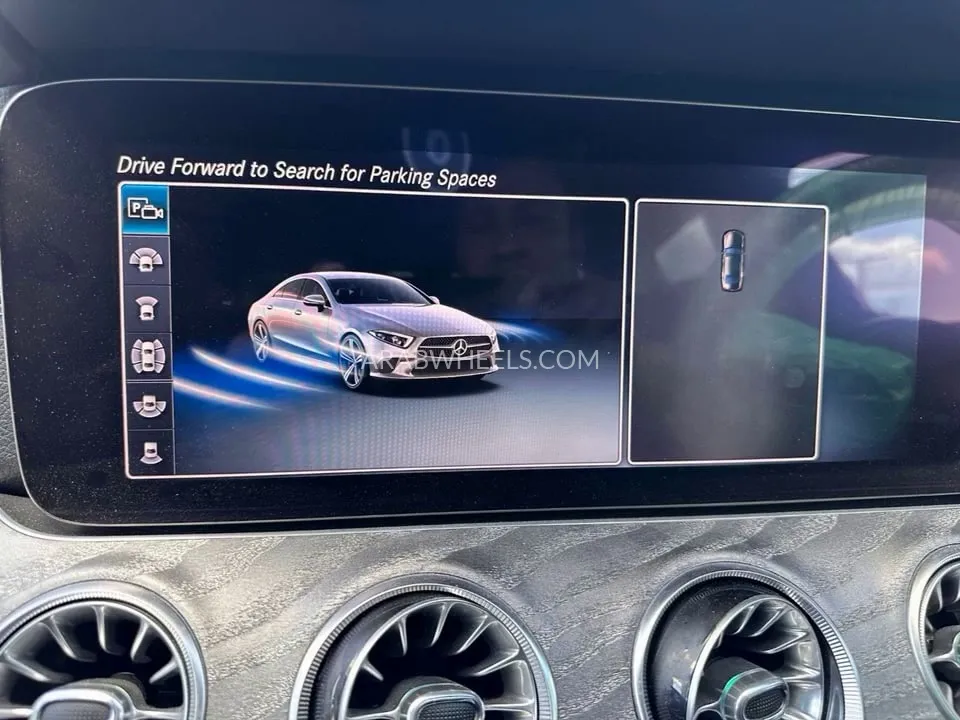 Mercedes Benz CLS Class 2019 for Sale in Dubai Image-8