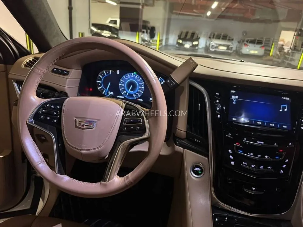 Cadillac Escalade 2019 for Sale in Dubai Image-7
