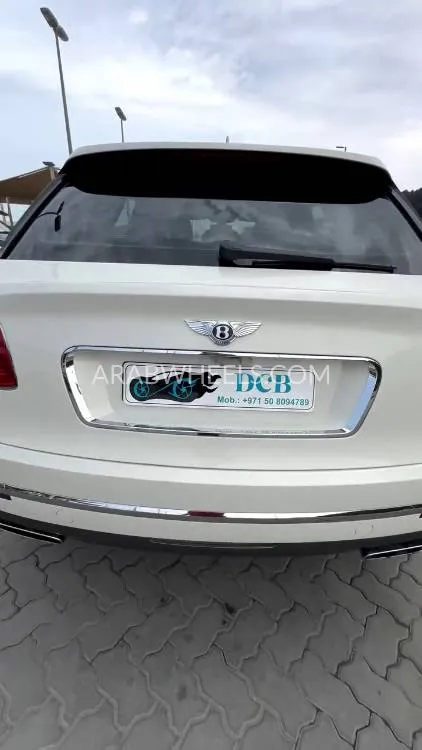 بينتلي بينتايجا 2018 for Sale in الشارقة Image-5