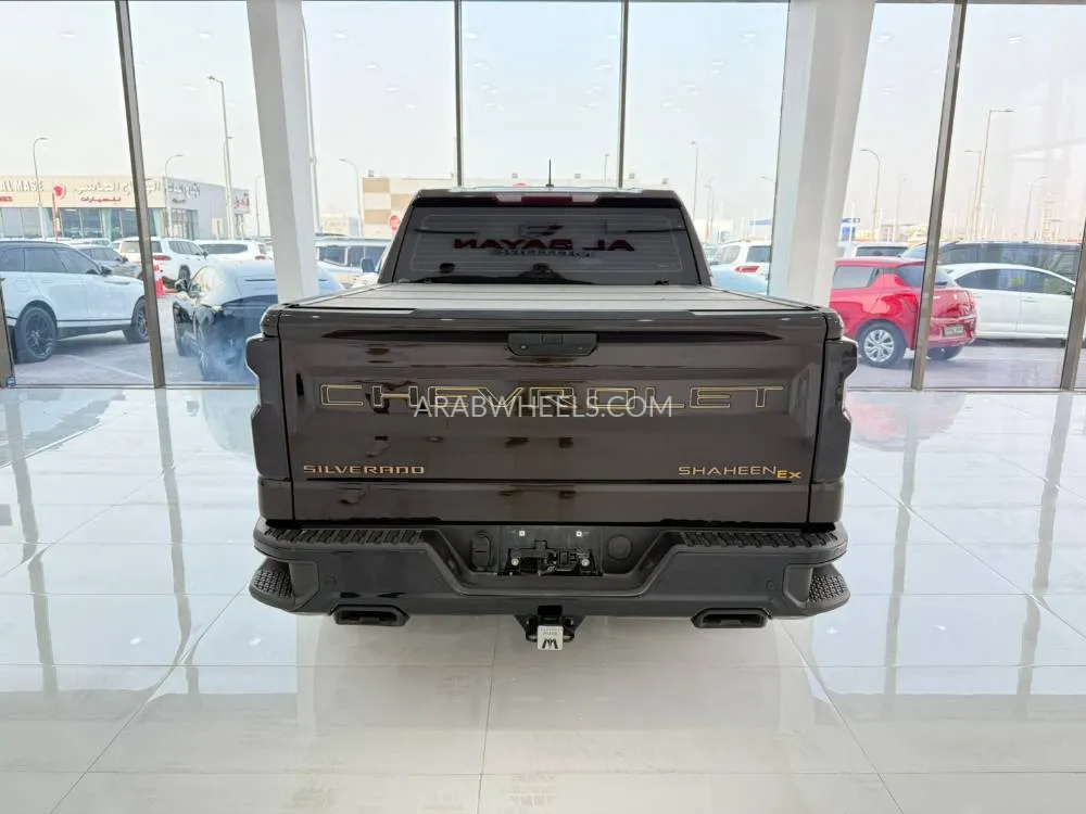 Chevrolet Silverado 2020 for Sale in Abu Dhabi Image-10