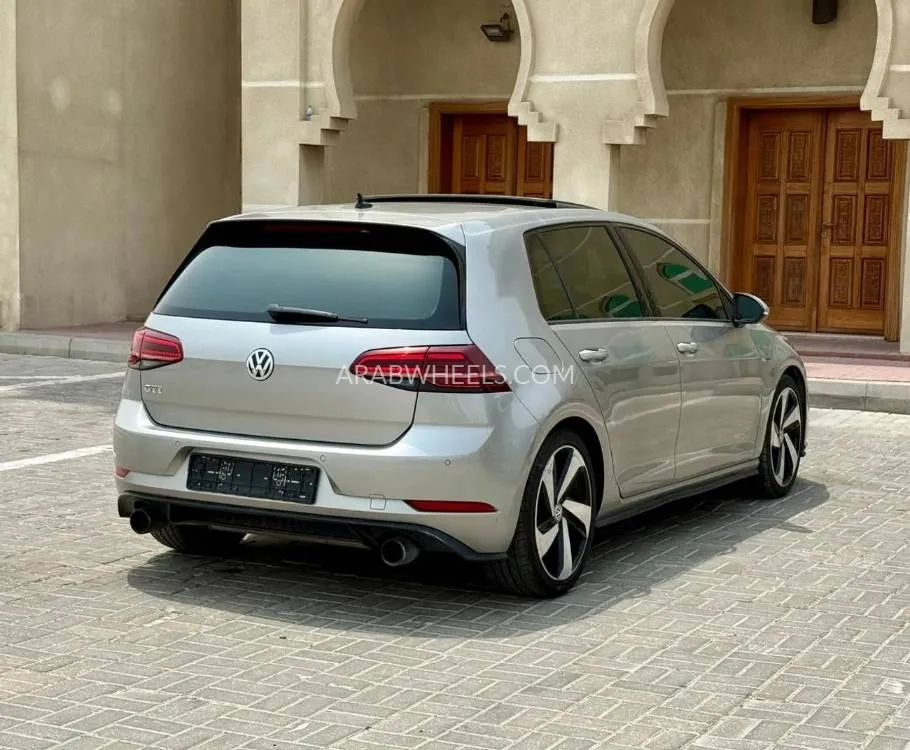Volkswagen Golf GTI 2019 for Sale in Ajman Image-15