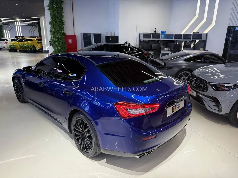 مازيراتي جيبلي 2015 for Sale in دبي Image-8