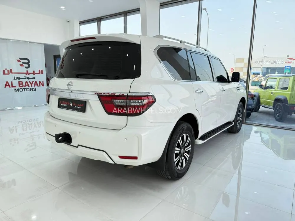 Nissan Patrol 2020 for Sale in Abu Dhabi Image-11