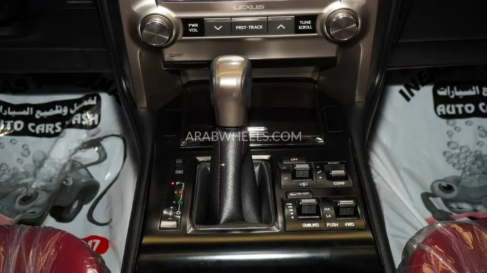 Lexus GX 2021 for Sale in Sharjah Image-14