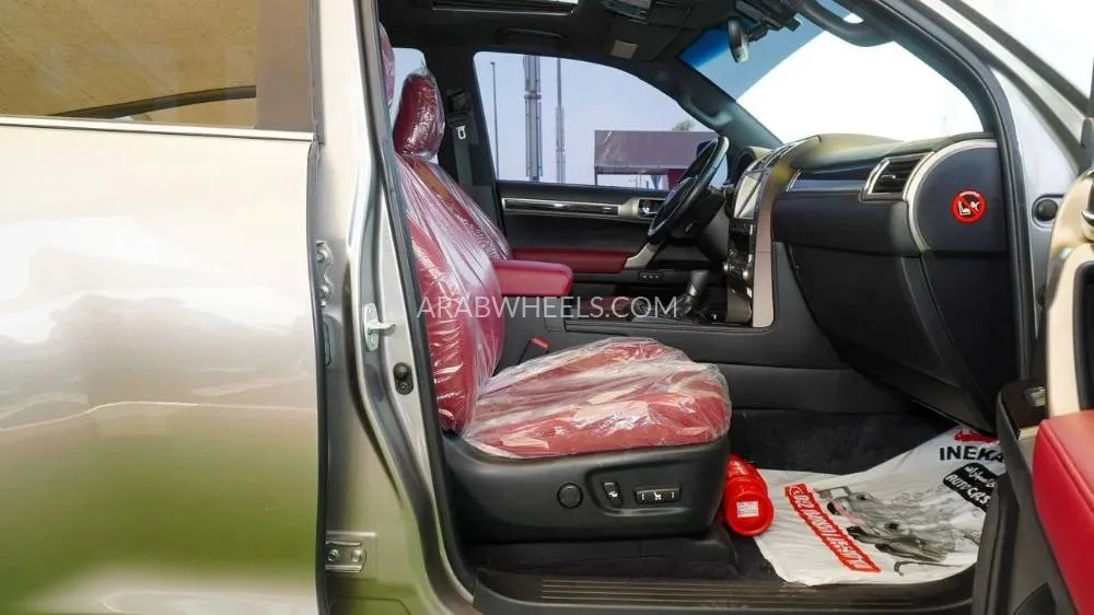 Lexus GX 2021 for Sale in Sharjah Image-16