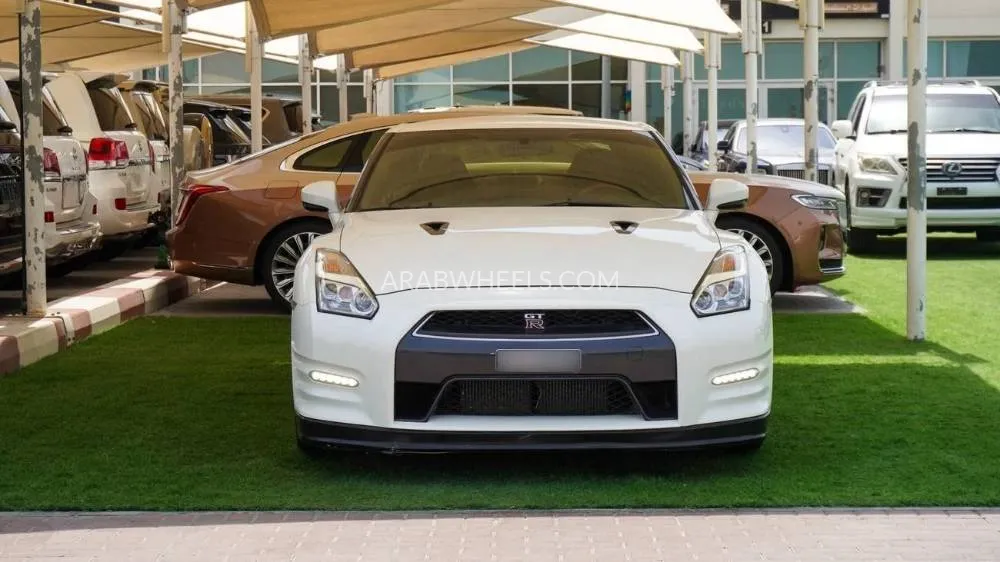 نيسان GT-R 2016 for Sale in الشارقة Image-2