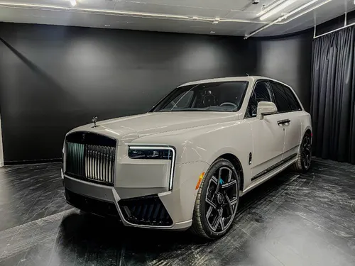 Rolls Royce Cullinan 2024