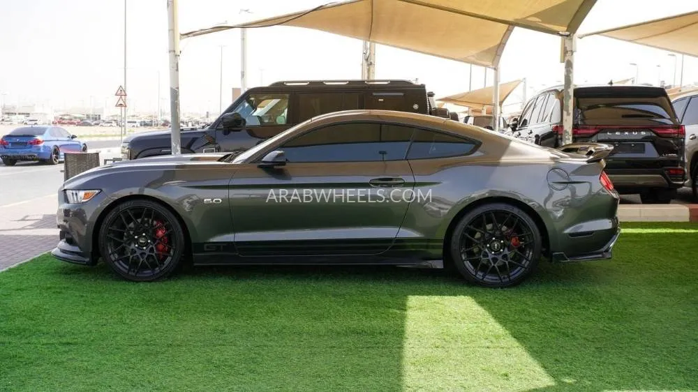 Ford Mustang 2015 for Sale in Sharjah Image-5