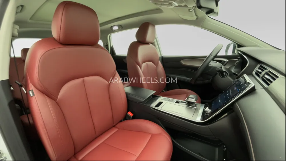 إم جي RX5 2024 for Sale in دبي Image-28