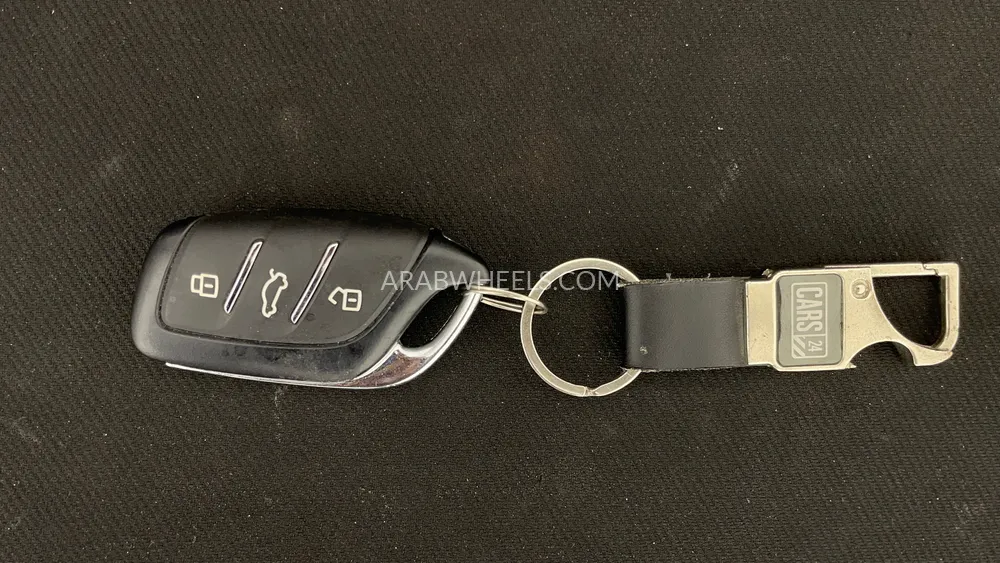 إم جي RX5 2024 for Sale in دبي Image-31