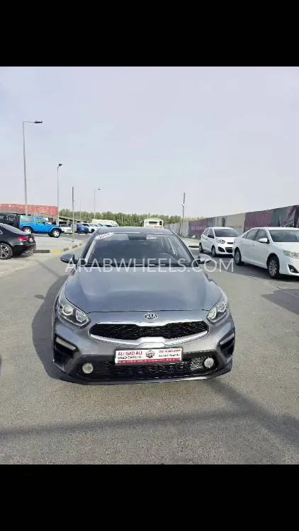 Kia Cerato 2019 for Sale in Sharjah Image-2