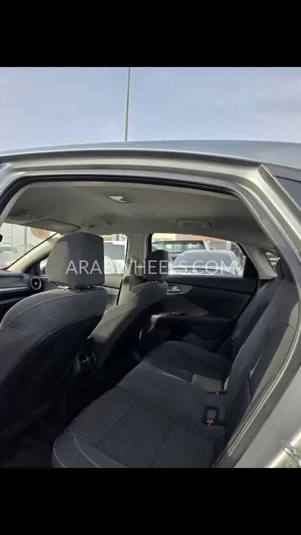 Kia Cerato 2019 for Sale in Sharjah Image-14