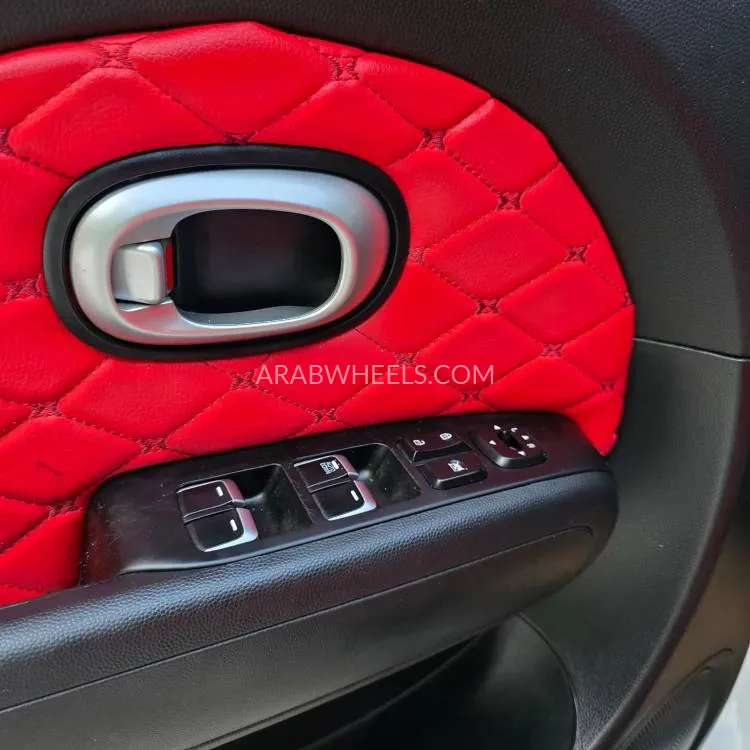 Kia Soul 2019 for Sale in Sharjah Image-7