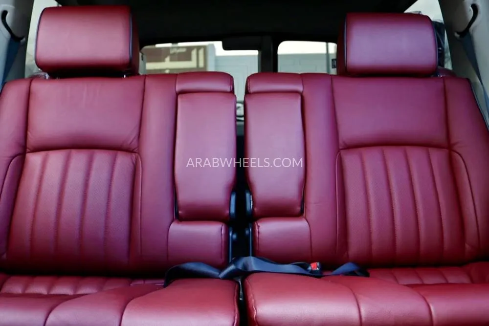 Nissan Patrol 2024 for Sale in Sharjah Image-7