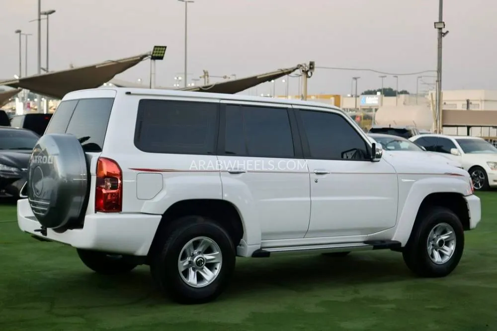 نيسان باترول 2024 for Sale in الشارقة Image-4