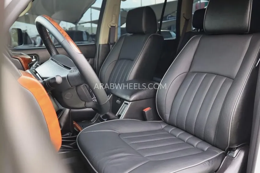 نيسان باترول 2024 for Sale in الشارقة Image-6