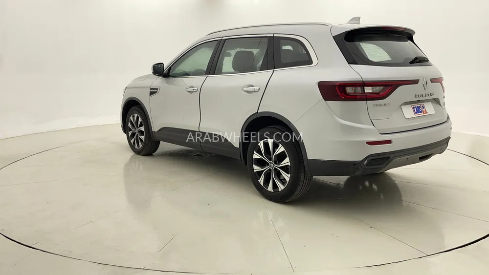 Renault Koleos 2023 for Sale in Dubai Image-5