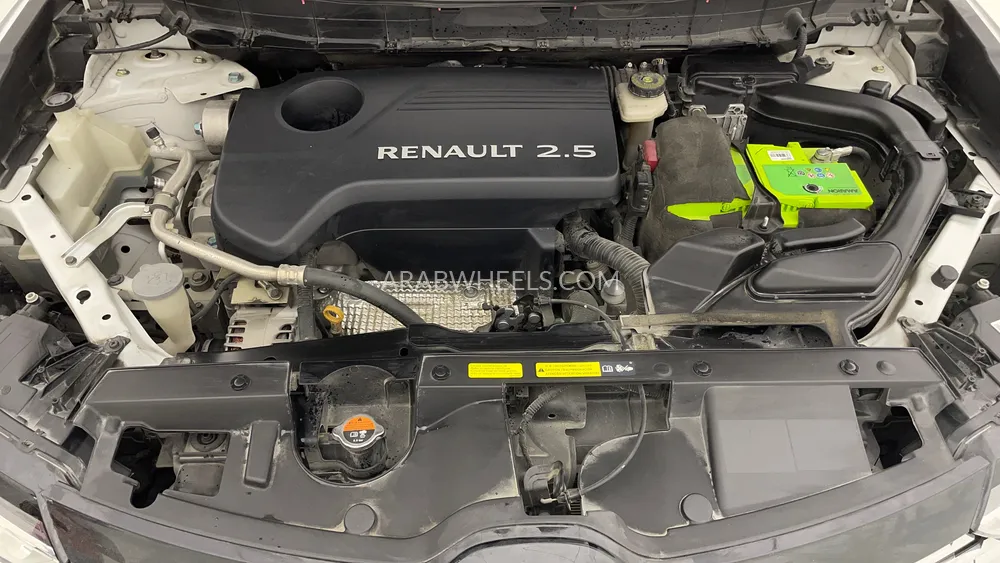 Renault Koleos 2023 for Sale in Dubai Image-9