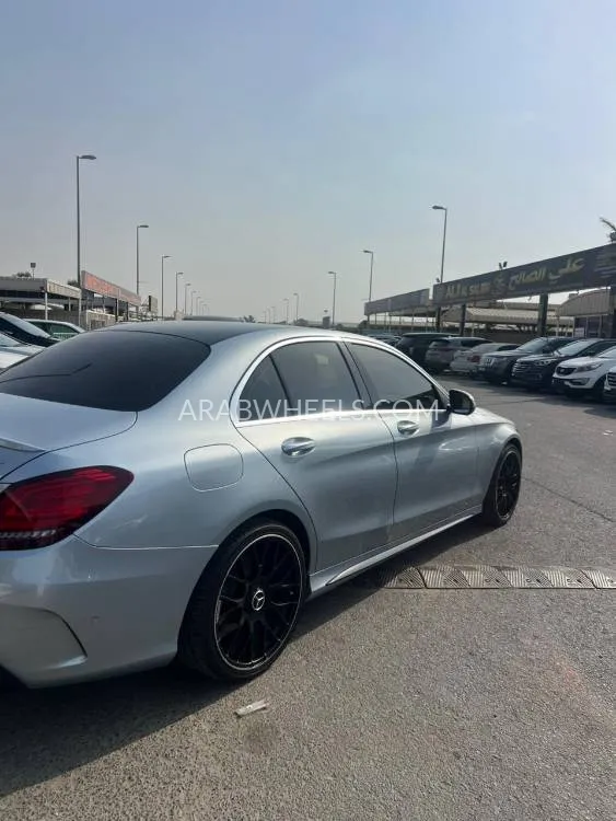 Mercedes Benz C Class 2015 for Sale in Ajman Image-12
