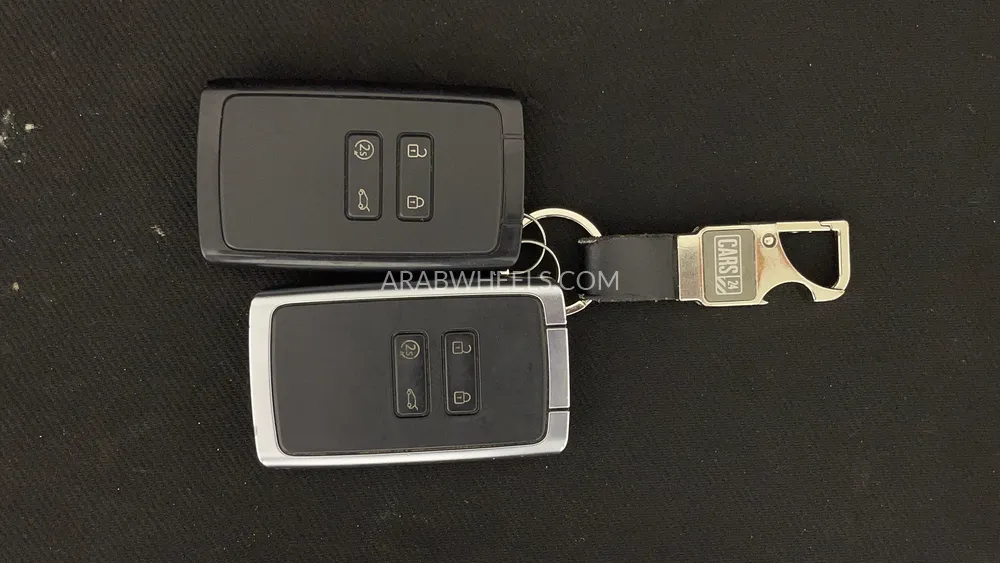 Renault Koleos 2023 for Sale in Dubai Image-47