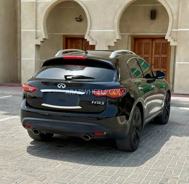 Infiniti FX50 2009 for Sale in Ajman Image-14