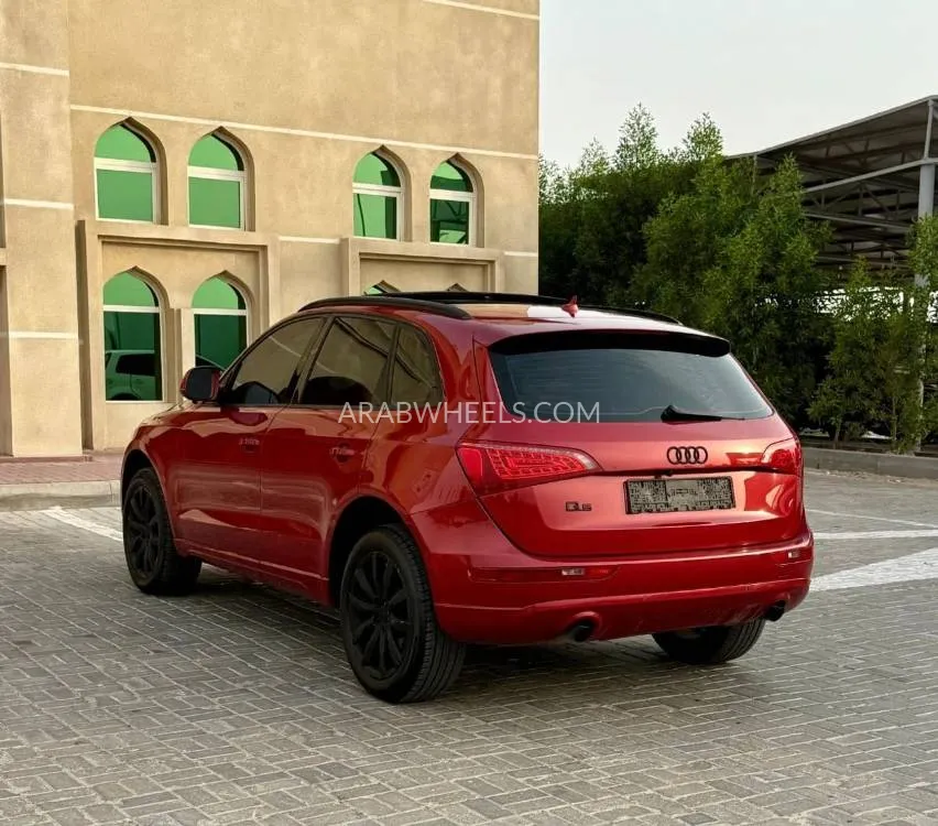 Audi Q5 2012 for Sale in Ajman Image-9