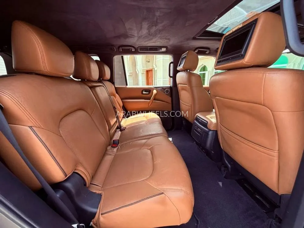 Nissan Patrol 2015 for Sale in Ajman Image-10