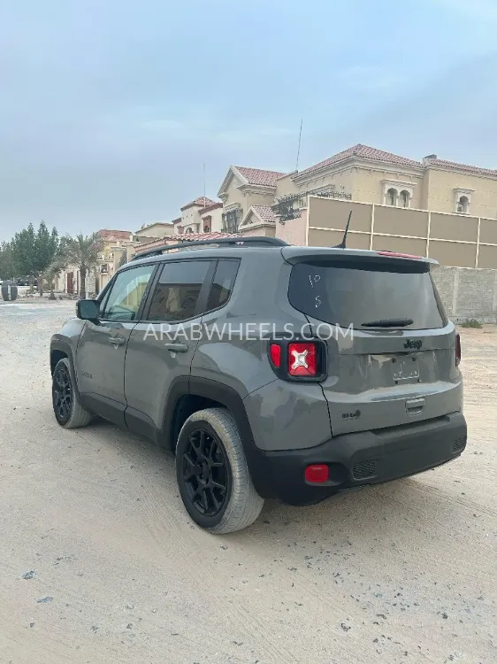Jeep Renegade 2020 for Sale in Ajman Image-5