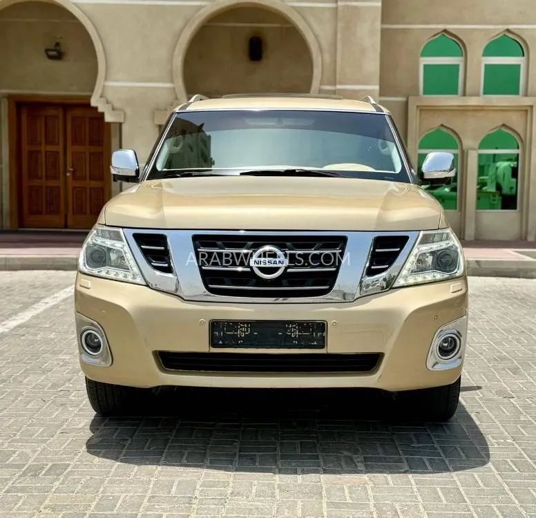 Nissan Patrol 2014 for Sale in Ajman Image-2