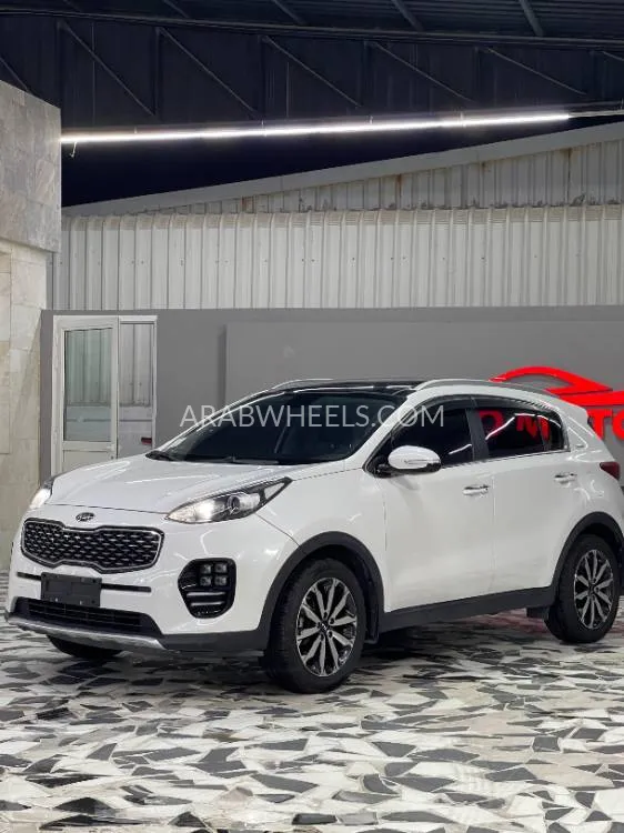 Kia Sportage 2018 for Sale in Ajman Image-3