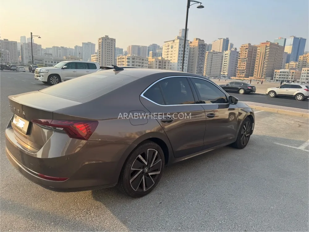 Skoda Octavia 2021 for Sale in Dubai Image-5