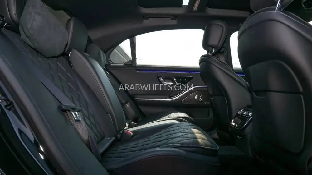 Mercedes Benz S Class 2022 for Sale in Abu Dhabi Image-12