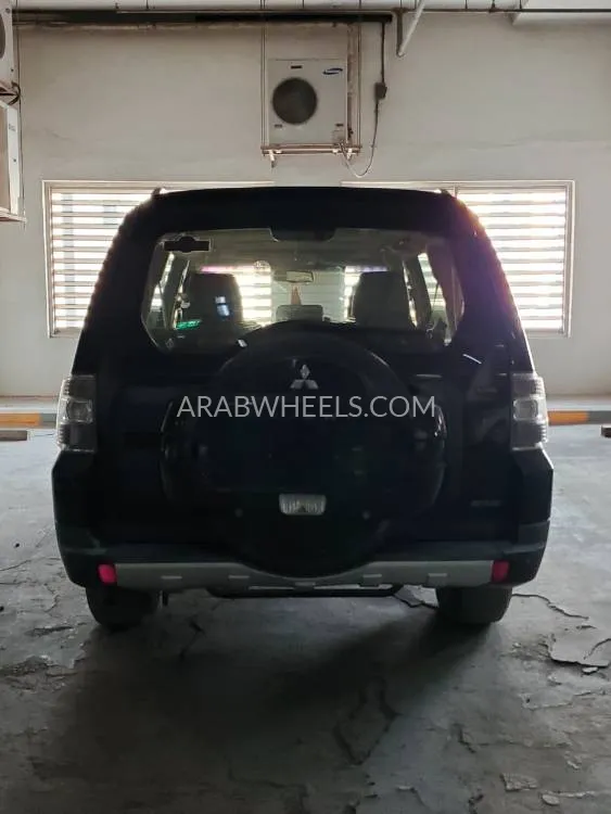 Mitsubishi Pajero 2008 for Sale in Ajman Image-5