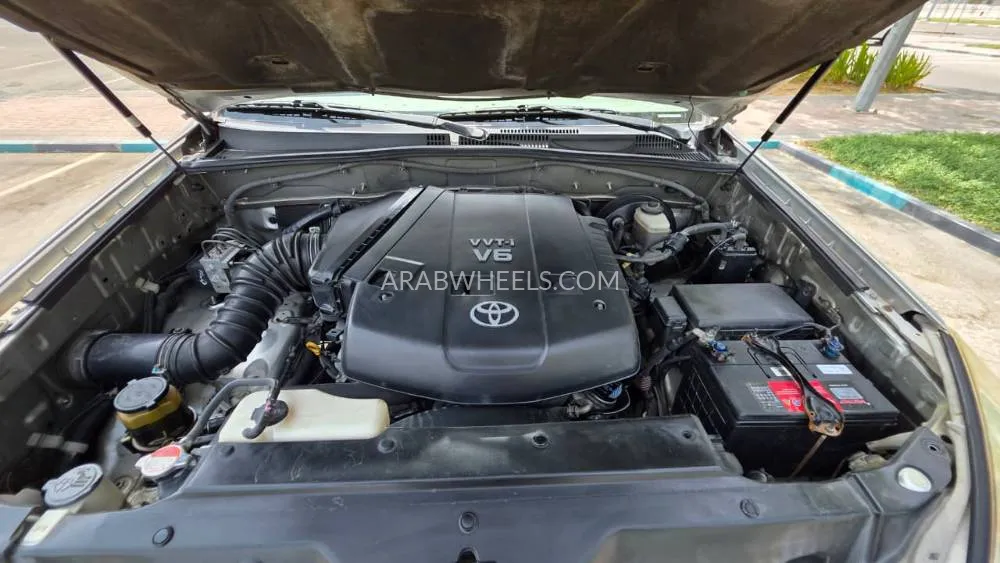 تويوتا لاند كروزر برادو 2009 for Sale in أبو ظبي Image-10