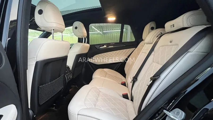Mercedes Benz GLE Class 2017 for Sale in Ajman Image-14