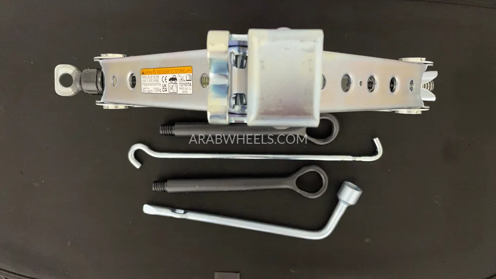 تويوتا راف 4 2024 for Sale in دبي Image-32