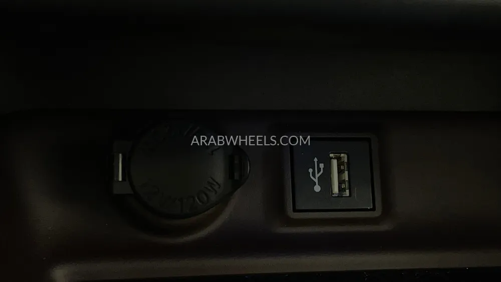 تويوتا راف 4 2024 for Sale in دبي Image-54